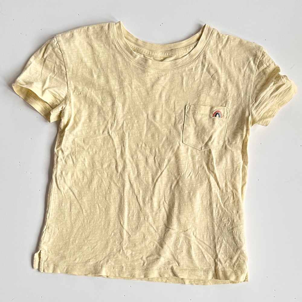 GAP Kids Yellow Slub Pocket Tee with Rainbow Detail – Size L (10–11)